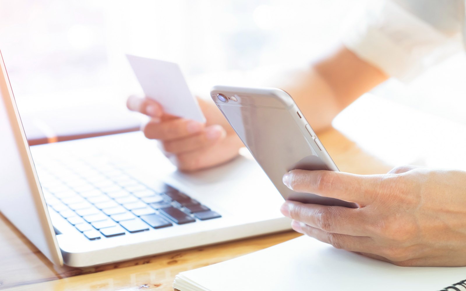 Come risparmiare sui costi della telefonia aziendale, grazie a Vetrina Consulenti